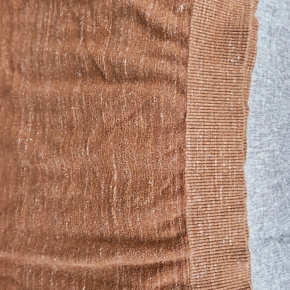 Banana Republic crew neck sweater - Picture 4 of 4